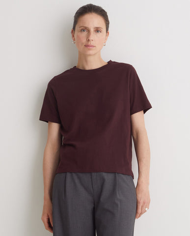 T-shirt in cotone biologico color bordeaux con scollo tondo