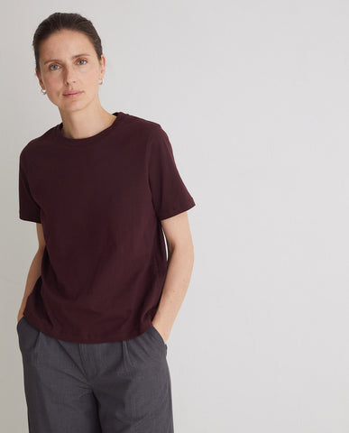 T-shirt in cotone biologico color bordeaux con scollo tondo