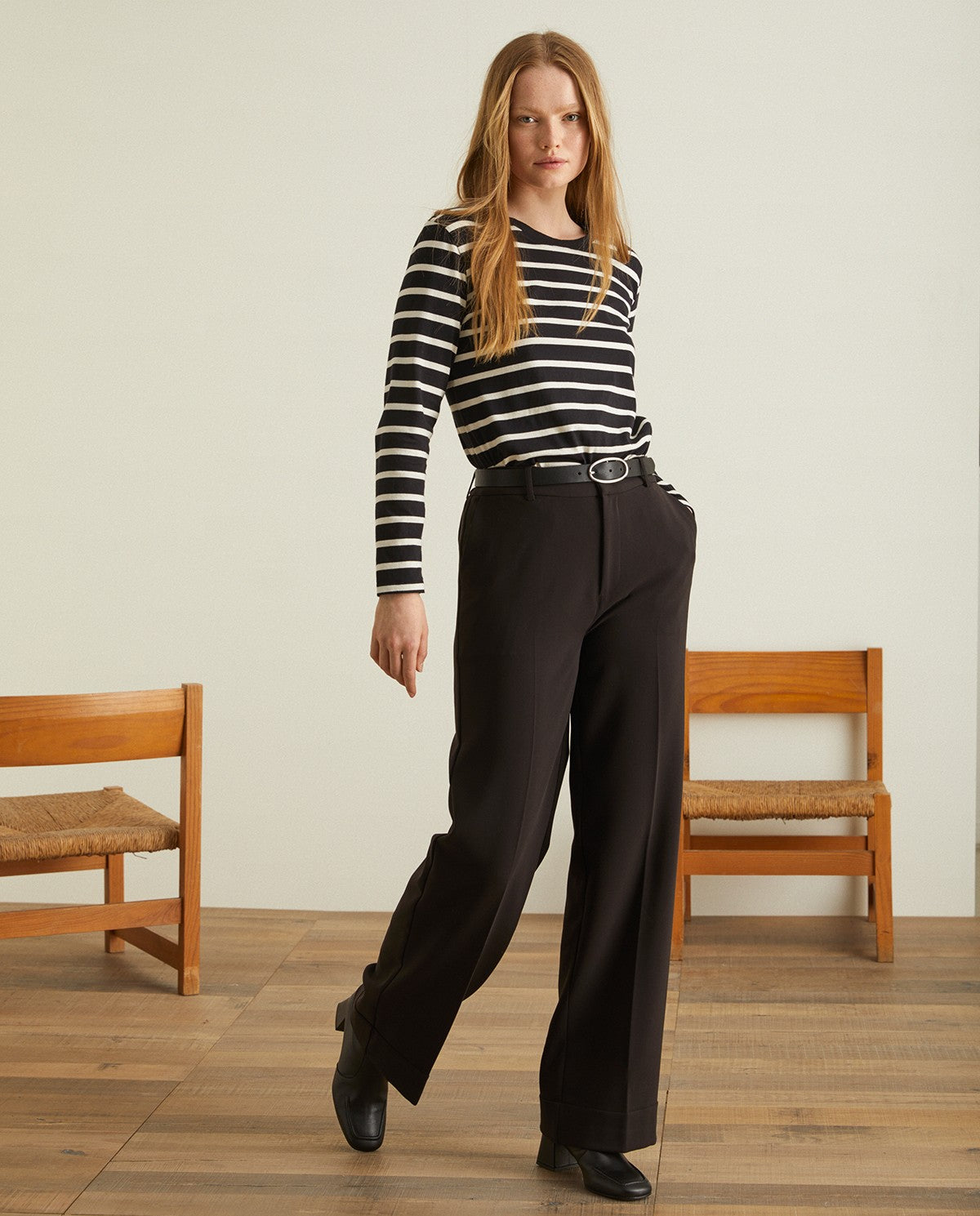 PANTALONI A GAMBA LARGA