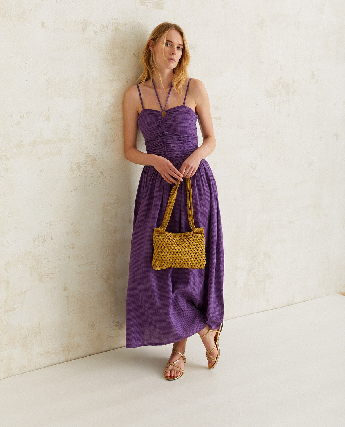 ABITO VIOLA