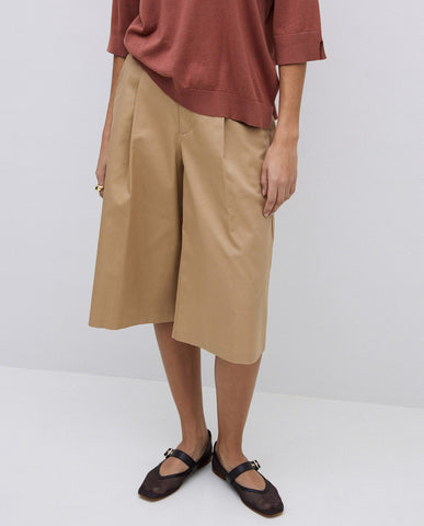 Bermuda in tessuto gabardine cammello