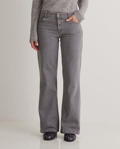 Jeans a gamba larga in cotone biologico grigio