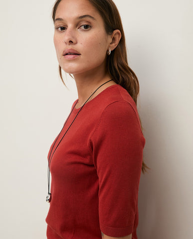 Maglione a maniche corte con scollo rotondo